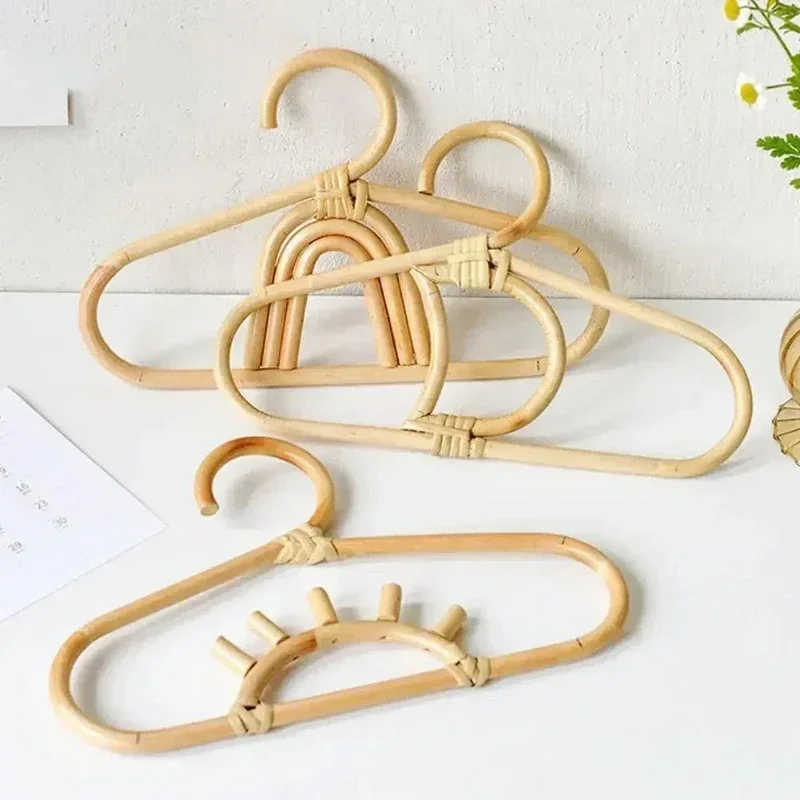 Appendiabiti da parete in ratt - Baby Nursery Wardrobe recensione e prezzo