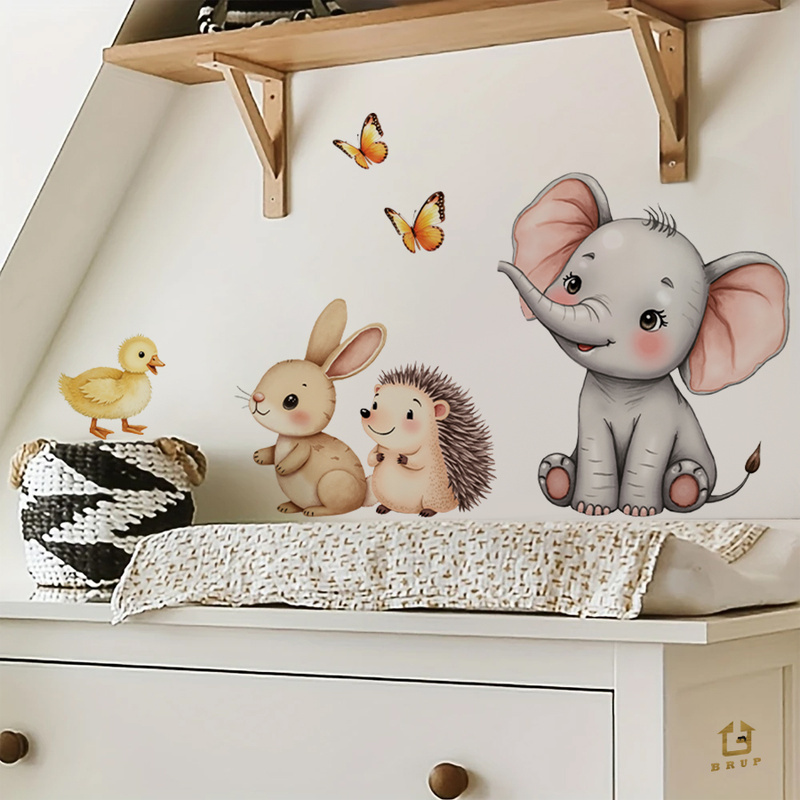 Adesivo da parete con animali  - Baby Nursery Wall Mural recensione e prezzo